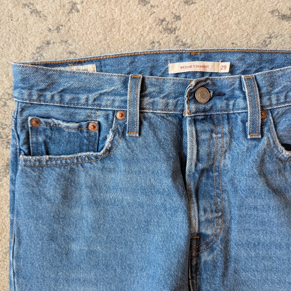 Levi's Wedgie Straight Jeans Oxnard Haze - Picture 2 of 5
